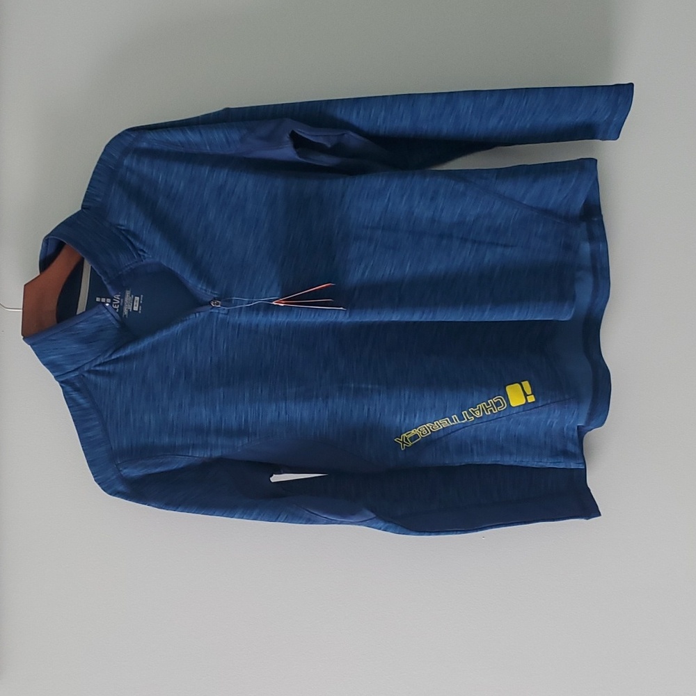 Elevate Sport Women's workout long sleeve shirt, size M, blue, NWT